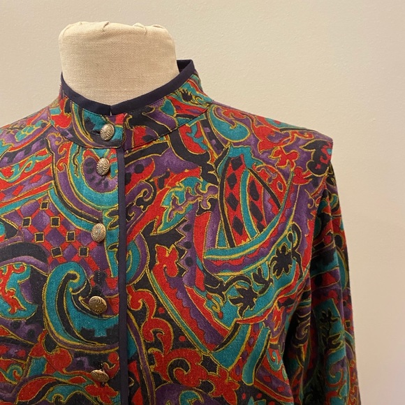 Geiger  Vintage Womens 2 Pc Set Shirt & Skirt  / Green Red   Purple Print / 38 - Picture 9 of 16